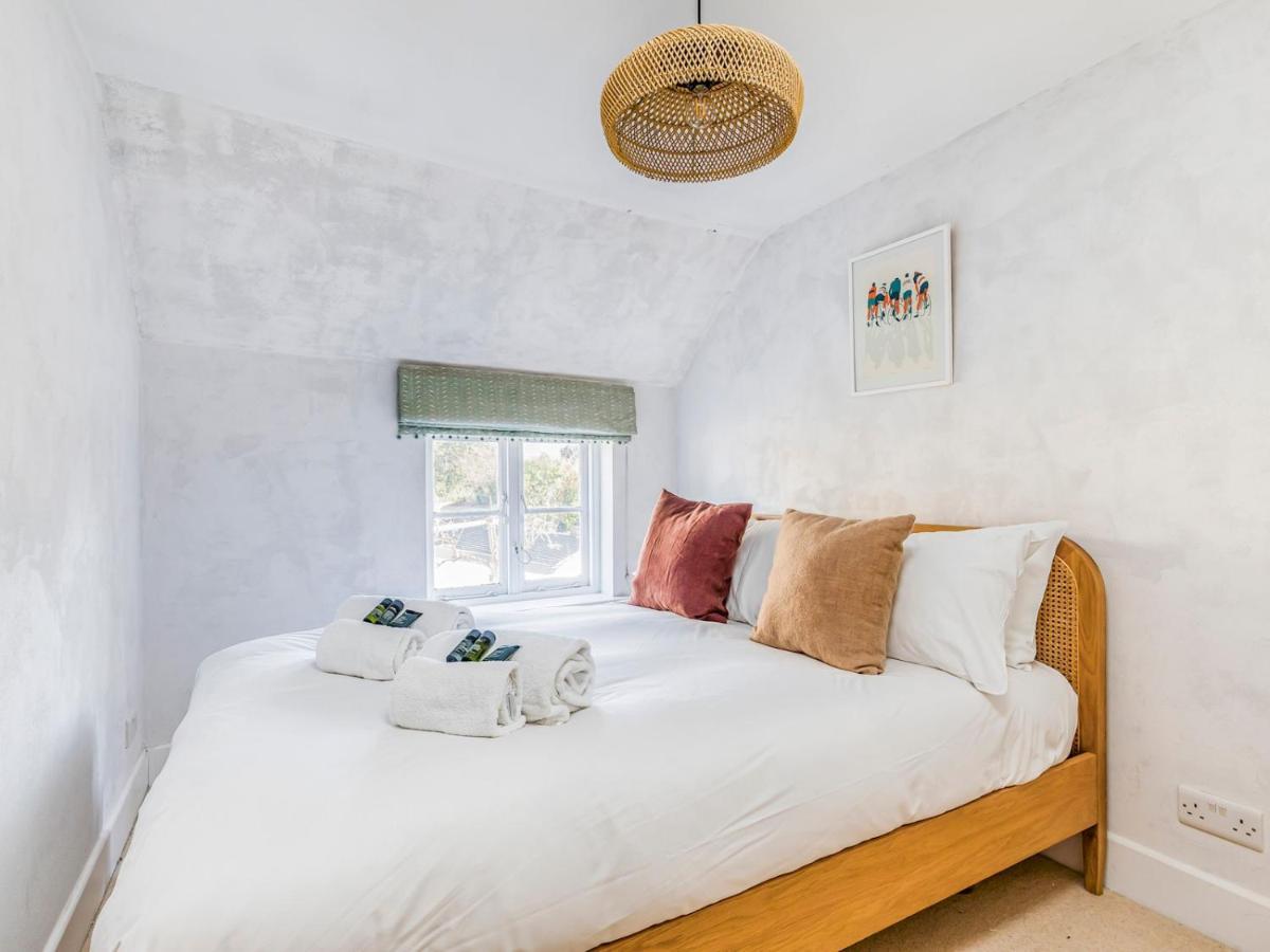 Pass The Keys Charming Downland Cottage 奇切斯特 外观 照片