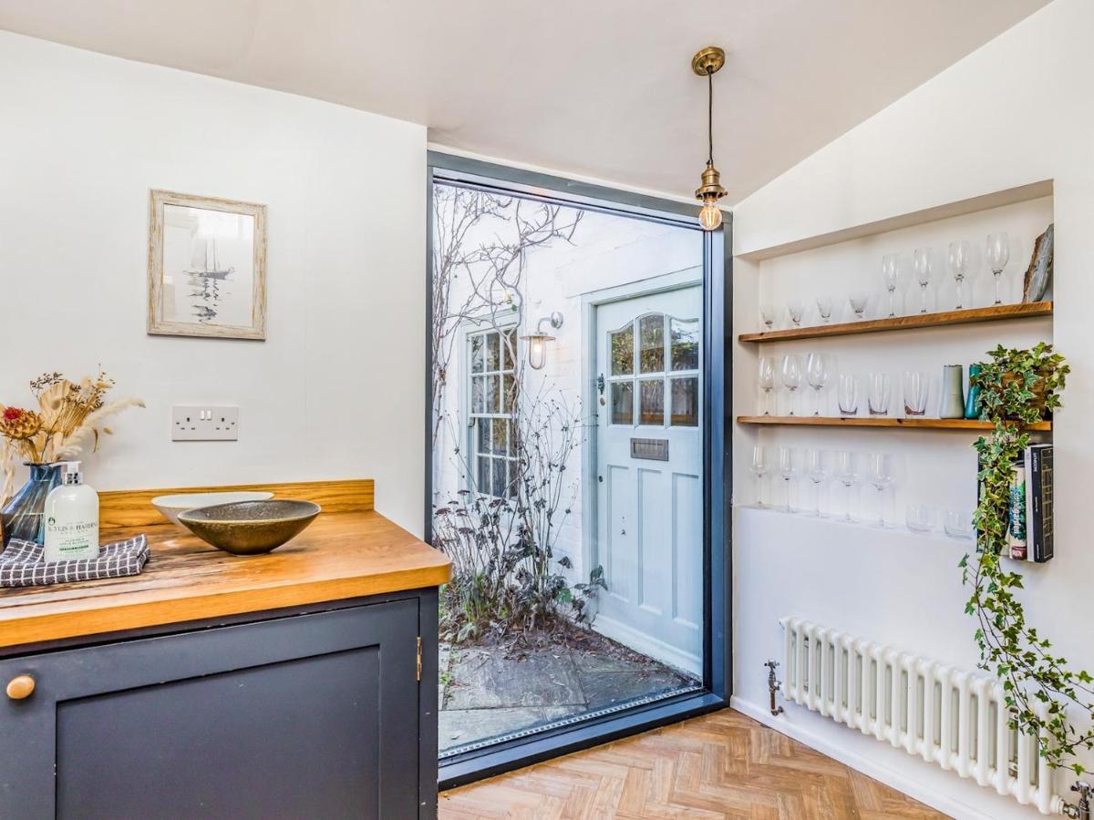 Pass The Keys Charming Downland Cottage 奇切斯特 外观 照片