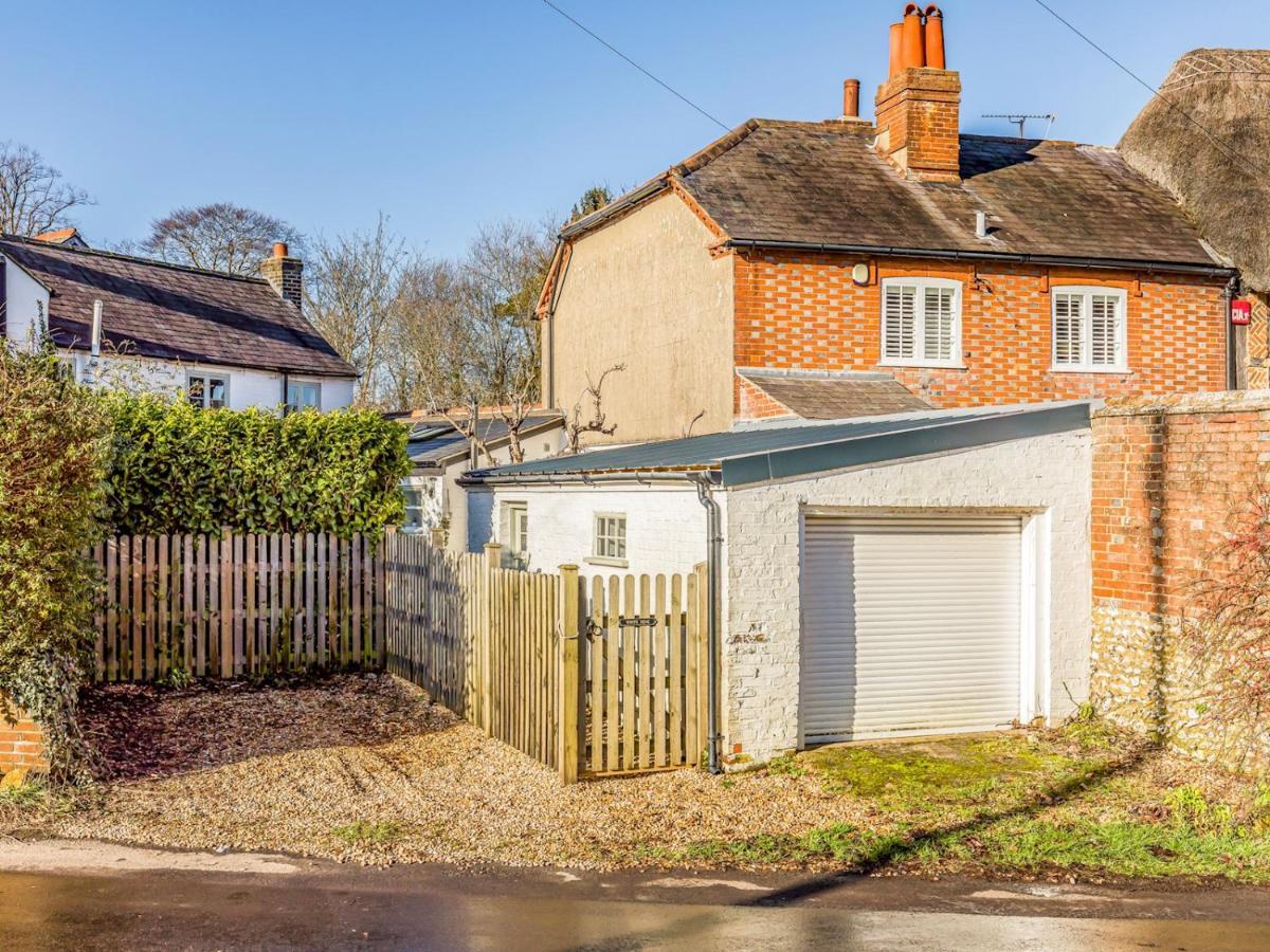 Pass The Keys Charming Downland Cottage 奇切斯特 外观 照片